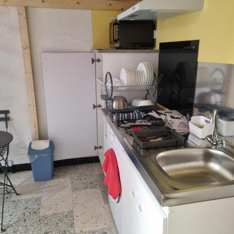 Beau studio en centre ville Narbonne Extérieur photo